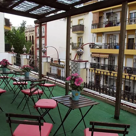 Noches De Triana Guest house